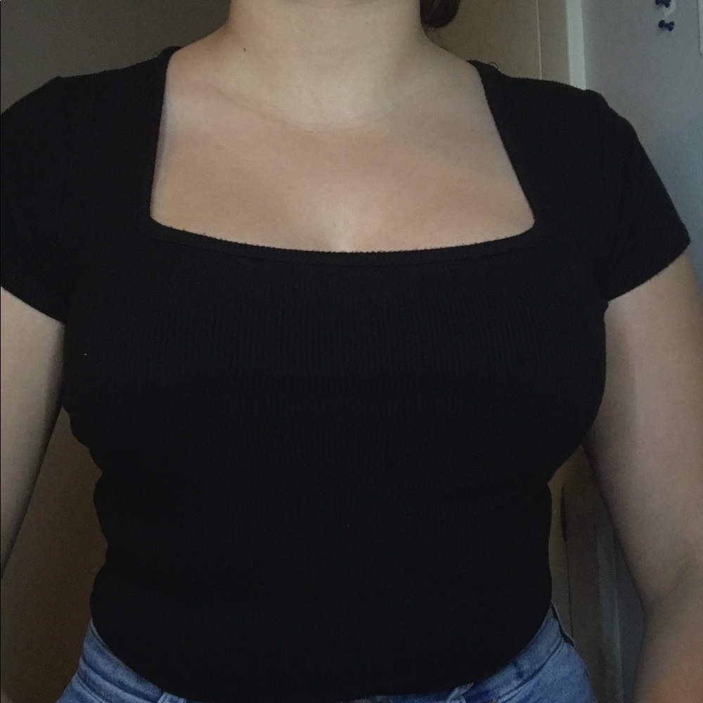 ❗️Firm❗️Fashionnova Crop Top